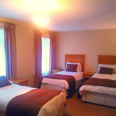 Fairhill House Hotel Clonbur Szoba fotó